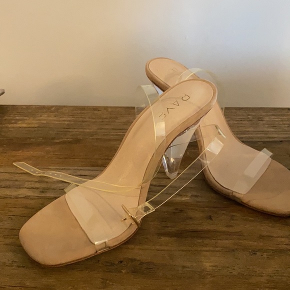 Shoes - Picture 5 of 16